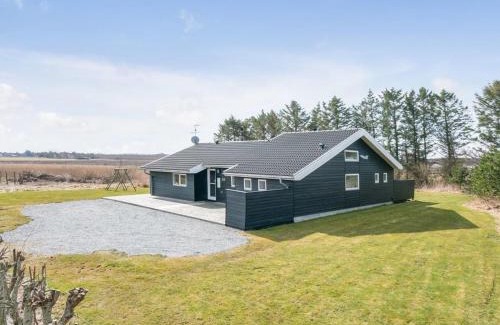 Strandby House | Holiday Home Hampus - 500m from the sea by Interhome
