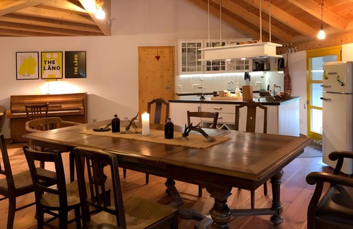 Gengenbach House | Holiday Home 'Haus' with Shared Pool, Shared Terrace and Wi-Fi