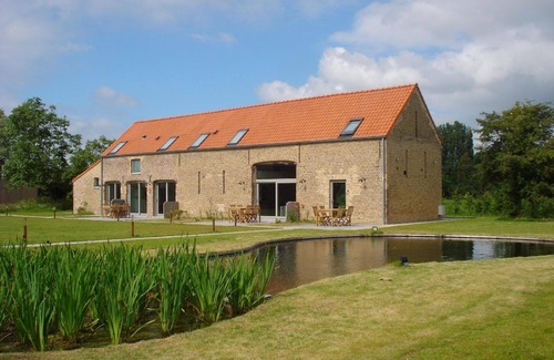 Zerkegem Apartment | Holiday home Hulst for 4 persons