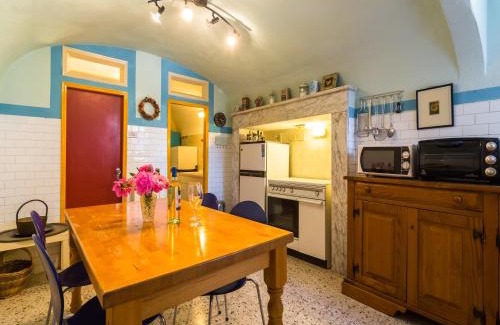 Montecastelli House | Holiday Home in Montecastelli with River Views