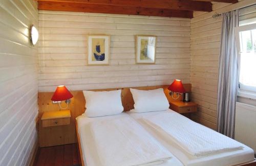 Lissendorf House | Holiday Home in Eifel with Sauna Access