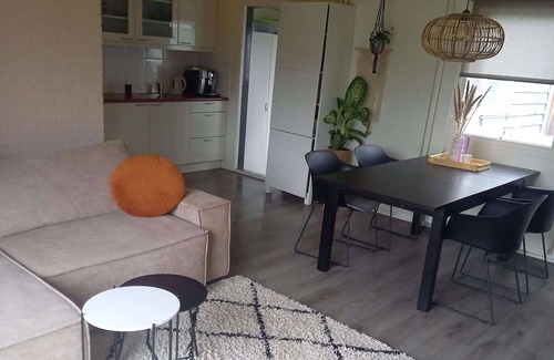 Grou House | Holiday Home in Grou near Cycling Route