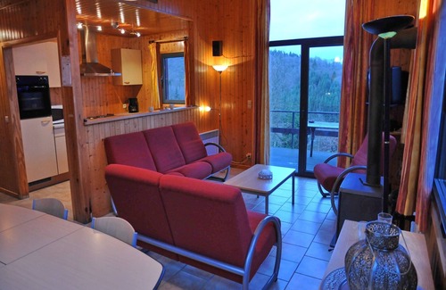 Houffalize House | Holiday Home in Houffalize near Nisramont