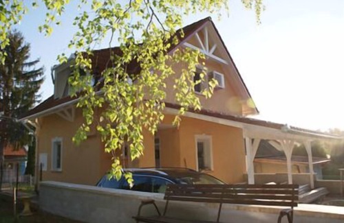 Igal House | Holiday home in Igal with terrace and barbecue