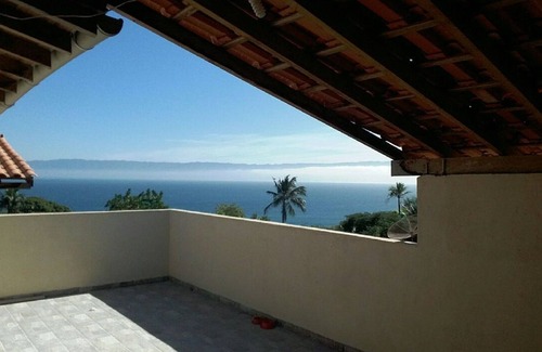 Armacao House | Holiday home in ILHABELA, Spacious, cozy and close to the beach 😎 🌞