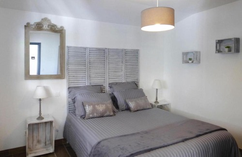 Vicq-sur-Mer House | Holiday Home in Normandy near Sandy Beaches