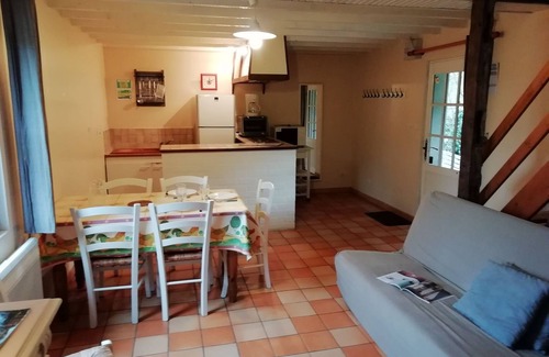 Quend House | Holiday Home in Quend-Plage near Forest