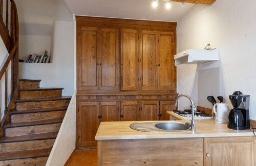 Tautavel House | Holiday Home in Tautavel near Gorges de Gouleyrous