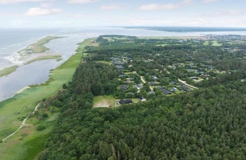 Hals House | Holiday Home Ingwin - from the sea by Interhome