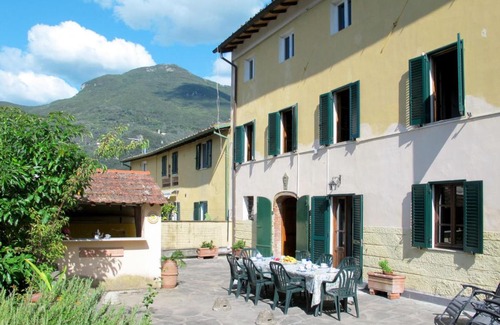 Camaiore House | Holiday Home L'Arciere by Interhome