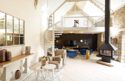 Le Tronchet House | Holiday Home La Gentilhommière by Interhome