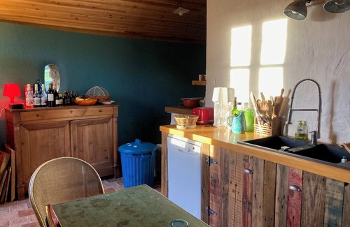 Malabat House | Holiday Home 'La Toumet' with Mountain View, Private Pool and Wi-Fi