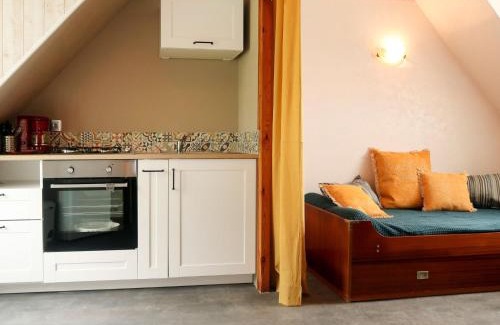 Plozevet House | Holiday Home Les Blés - PZV108 by Interhome