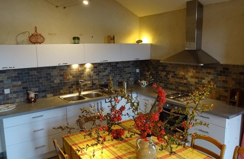 Gluiras House | Holiday home "Les Glycines