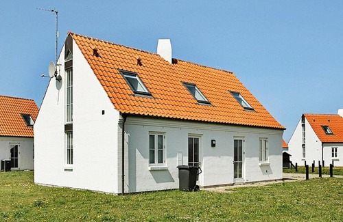 Nr. Lyngby Strand House | Holiday Home Lyngbyvej V