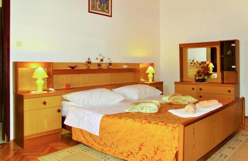 Foli House | Holiday Home Milka II (ROJ316)