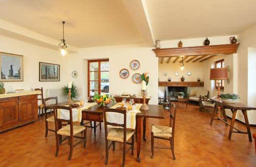 Citerna House | Holiday Home Montebello by Interhome