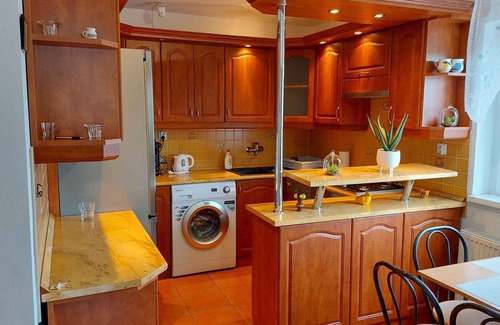 Poroszlo House | Holiday home near the eco-centre, with WiFi, air conditioning and swimming pool