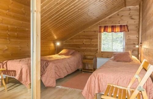 Sirkka House | Holiday Home Nuottiukko