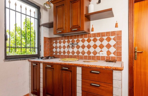Piedimonte Etneo Apartment | Holiday Home 'Palmento' with Sea View, Wi-Fi and Air Conditioning