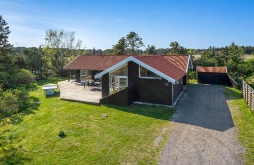 Hals House | Holiday Home Persa - from the sea by Interhome