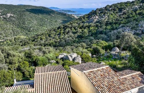 Pietra Long Salvini House | Holiday Home Pietralunga 8 by Interhome