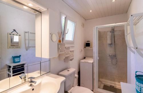 Pietra Long Salvini House | Holiday Home Pietralunga 8 by Interhome