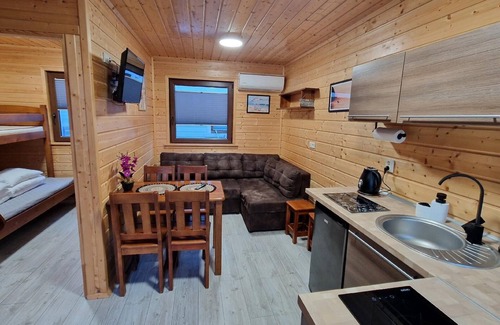 Bobolin House | Holiday home with private terrace