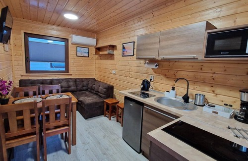 Bobolin House | Holiday home with terrace