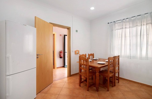 Luz de Tavira House | Holiday Home 'Quinta Alegre Tavira T3' with Shared Pool, Wi-Fi and Air Conditioning