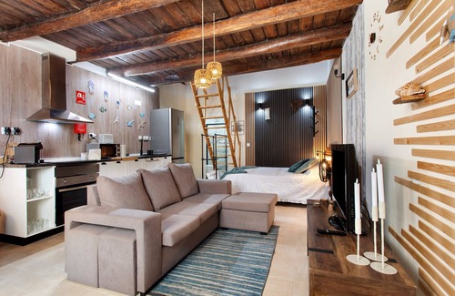 Carrico House | Holiday Home 'Recanto Do Pinhal E Mar' with Private Terrace and Wi-Fi