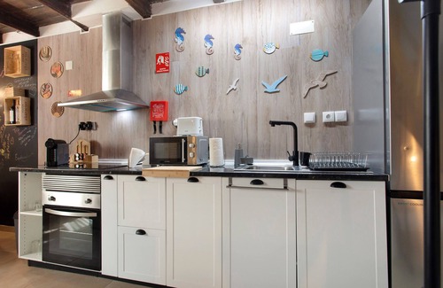 Carrico House | Holiday Home 'Recanto Do Pinhal E Mar' with Private Terrace and Wi-Fi