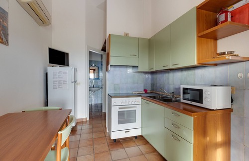 Bosa Marina House | Holiday Home ‘Residenza Solemar - App 10’ with Sea View