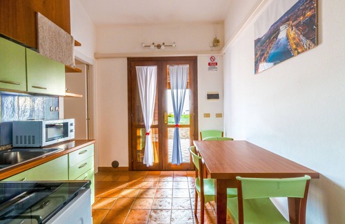 Bosa Marina House | Holiday Home ‘Residenza Solemar - App 10’ with Sea View