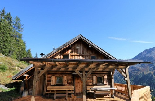 Soelden Apartment | holiday home Siggi's Almhütte, Sölden