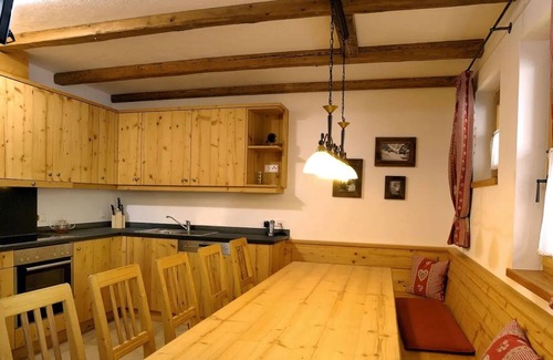 Hochkrimml House | Holiday Home 'Silberleiten' for 14 Persons with Mountain View, Private Terrace and Wi-Fi