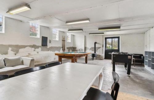 Tejn House | Holiday Home Sjard - 300m from the sea by Interhome