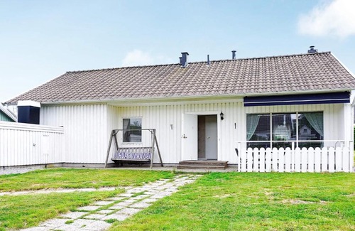 Stromstad Municipality House | Holiday home STRÖMSTAD VII