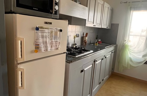 Torre degli Ulivi House | Holiday Home 'Sud Sardinia 15' with Mountain View, Private Garden and Wi-Fi