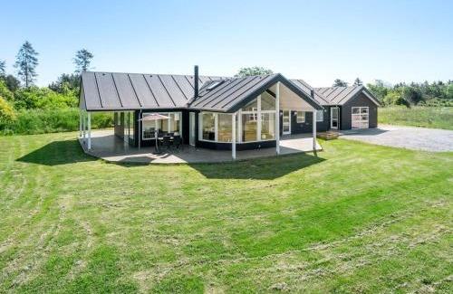 Skallerup Klit House | Holiday Home Swarthofthi - 1-5km from the sea by Interhome