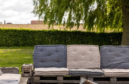 Passendale Villa | holiday home 't hov nPlace up to 20 people-pet friendly-war history