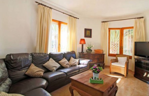 Empedrola House | Holiday home Tenis Janka (CLP265)