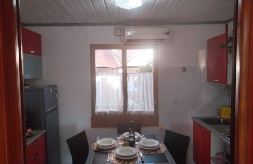 Latina Lido House | Holiday Home 'Terdom' with Private Terrace, Private Garden and Air Conditioning
