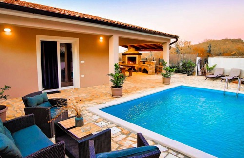 Sorici House | Holiday Home Terrano