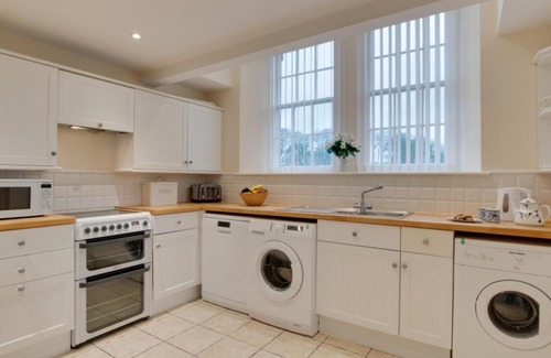 South Charlton House | Holiday Home The Old School by Interhome
