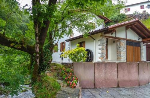 Bera House | Holiday Home Uxaneko-errota by Interhome