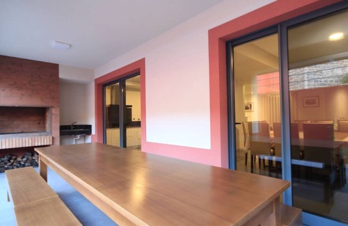 Arco da Calheta House | Holiday Home "Villa Camacho iv - Mansion House" with Sea View, Pool & Wi-Fi