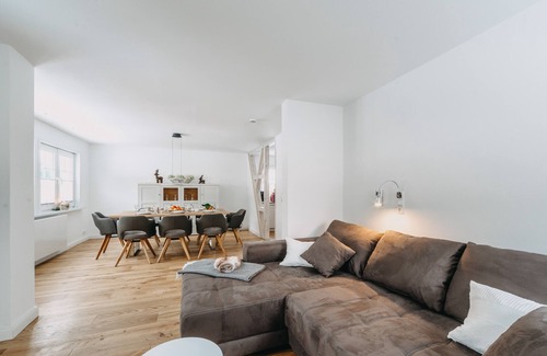 Braunlage House | Holiday home Villa Luna with fireplace, sauna, terrace, and garden