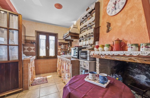 Solanas House | Holiday Home 'Villetta Degli Oleandri' with Sea View, Private Terrace and Air Conditioning