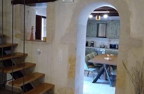 Melidoni House | Holiday home with mountain view